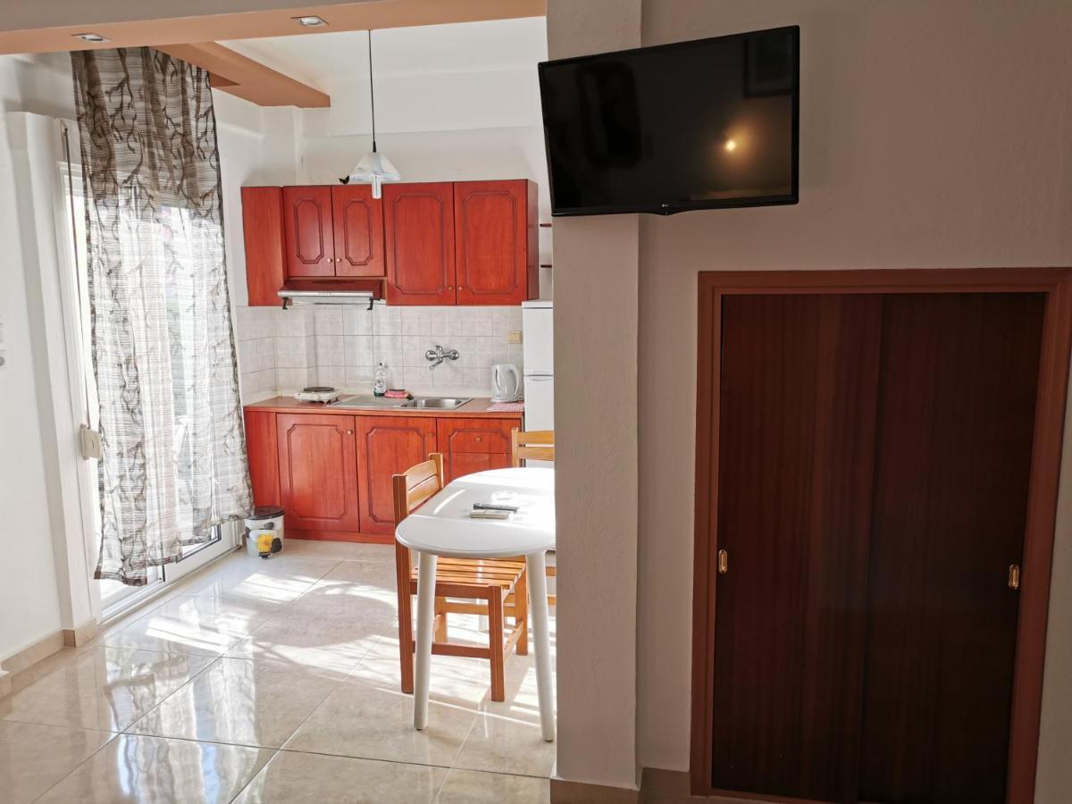 Villa Tasos Nea Peramos  Ngoại thất bức ảnh