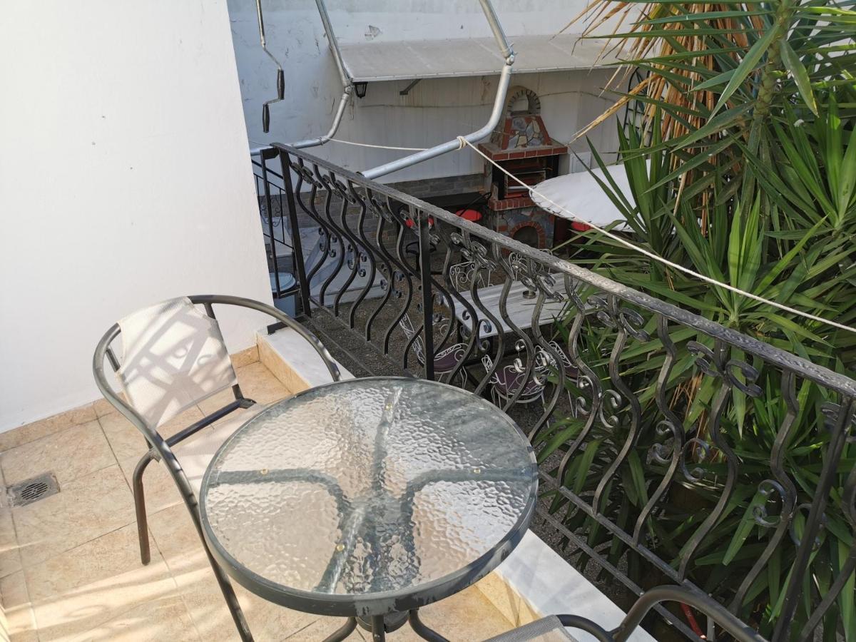 Villa Tasos Nea Peramos  Ngoại thất bức ảnh