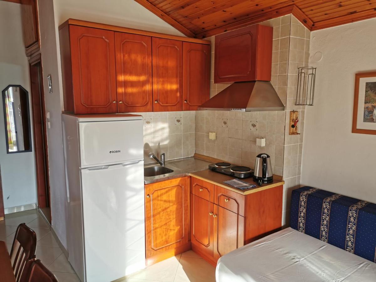 Villa Tasos Nea Peramos  Ngoại thất bức ảnh