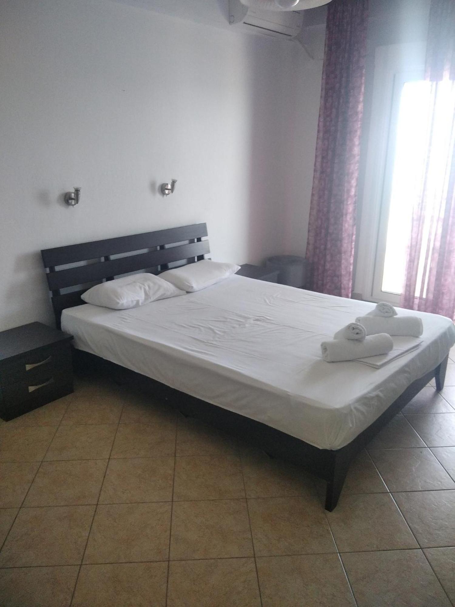 Villa Tasos Nea Peramos  Ngoại thất bức ảnh